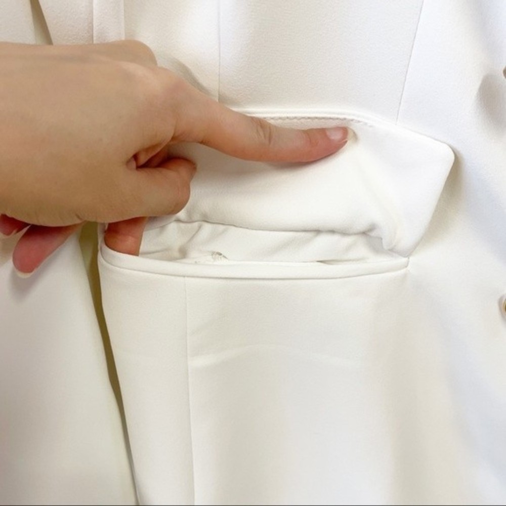 House of Harlow 1960 White Oversized Blazer Gold Buttons - Picture 8 of 12